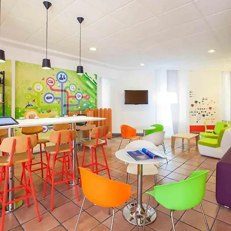 Ibis Styles Napoli Garibaldi-3